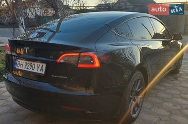 Седан Tesla Model 3 2021 в Одессе