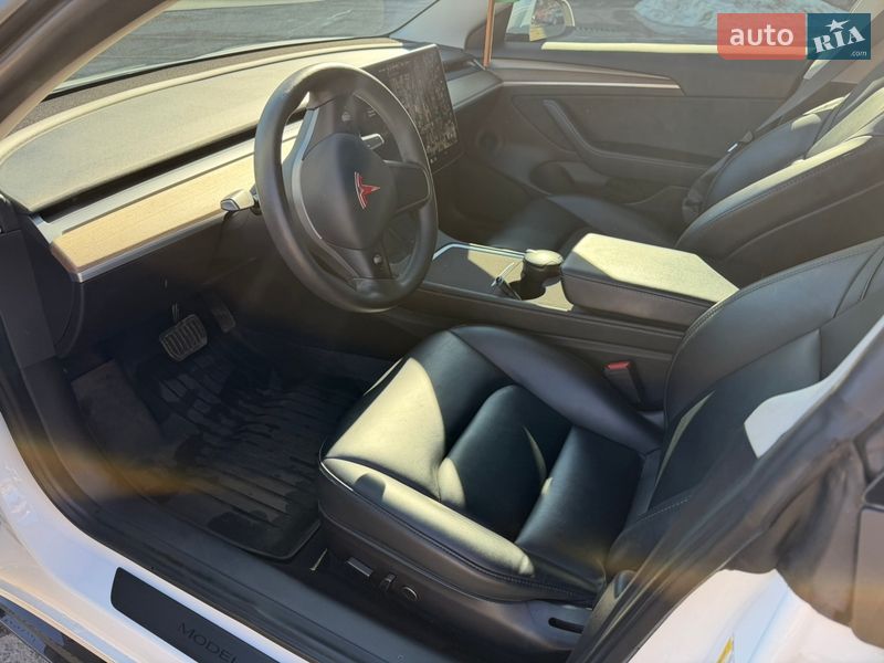 Седан Tesla Model 3 2021 в Києві фото 18 Седан Tesla Model 3 2021 в Києві