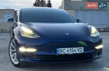 Седан Tesla Model 3 2018 в Дрогобыче