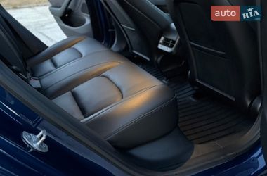 Седан Tesla Model 3 2018 в Дрогобыче