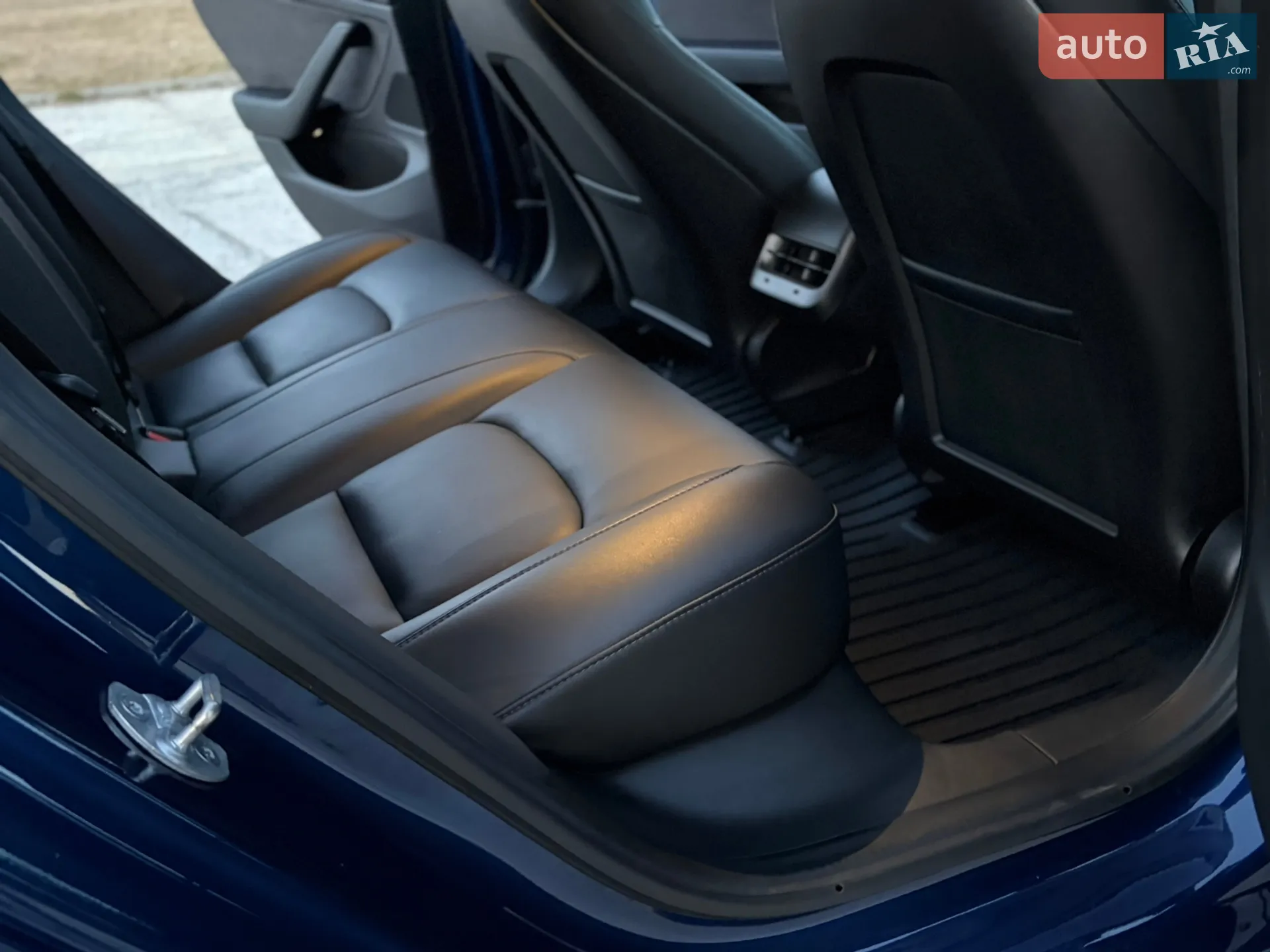 2018 Tesla Model 3 - мініатюра 69