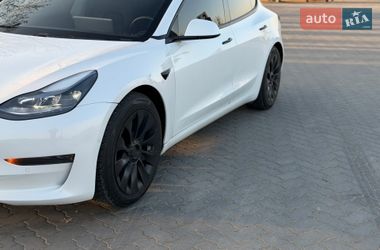 Седан Tesla Model 3 2021 в Коломые