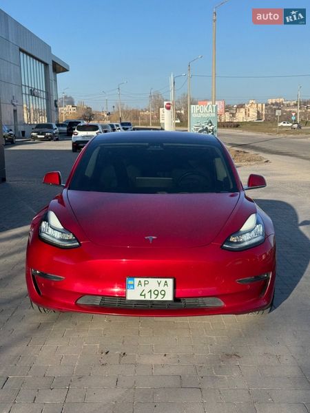 Tesla Model 3 2019 Tesla Model 3 2019