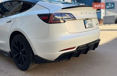 Седан Tesla Model 3 2021 в Полтаве