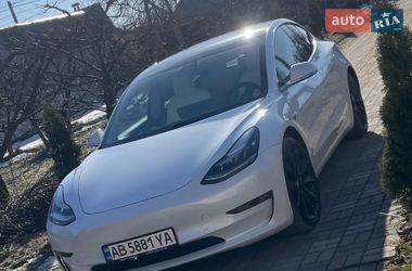 Седан Tesla Model 3 2019 в Житомире