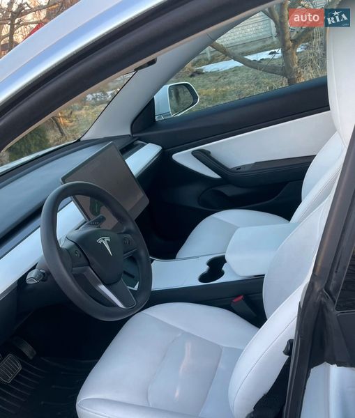 Седан Tesla Model 3 2019 в Житомирі фото 11 Седан Tesla Model 3 2019 в Житомирі