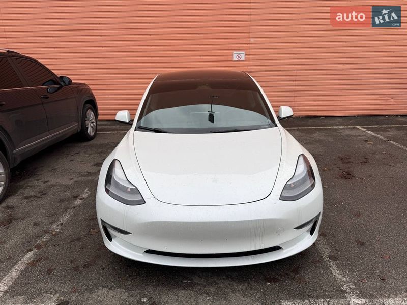 2022 Tesla Model 3, VIN 5YJ3E1EB0NF185125:plate — фото 1 (autoria)