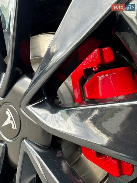 Седан Tesla Model 3 2021 в Львове