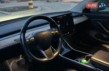 Седан Tesla Model 3 2018 в Каменец-Подольском
