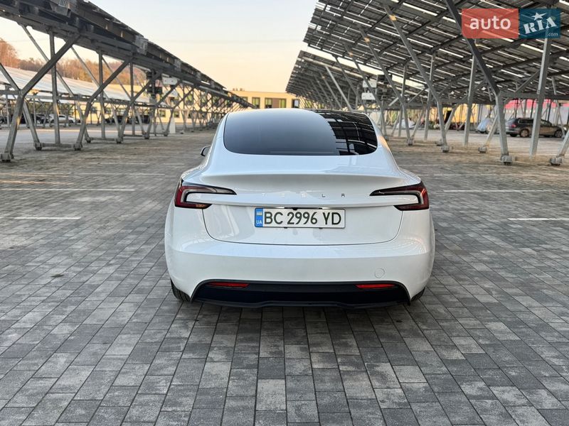 Седан Tesla Model 3 2024 в Львові фото 7 Седан Tesla Model 3 2024 в Львові