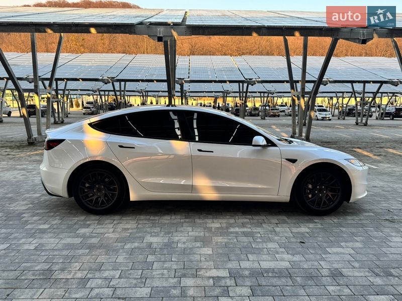 Седан Tesla Model 3 2024 в Львові фото 10 Седан Tesla Model 3 2024 в Львові