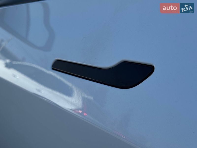 Седан Tesla Model 3 2021 в Рівному фото 25 Седан Tesla Model 3 2021 в Рівному