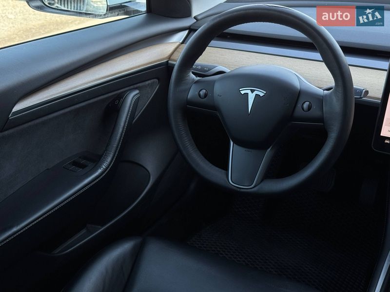 Седан Tesla Model 3 2021 в Рівному фото 53 Седан Tesla Model 3 2021 в Рівному