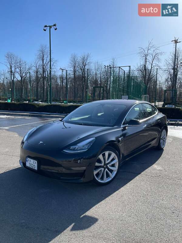 Tesla Model 3 2018 Tesla Model 3 2018