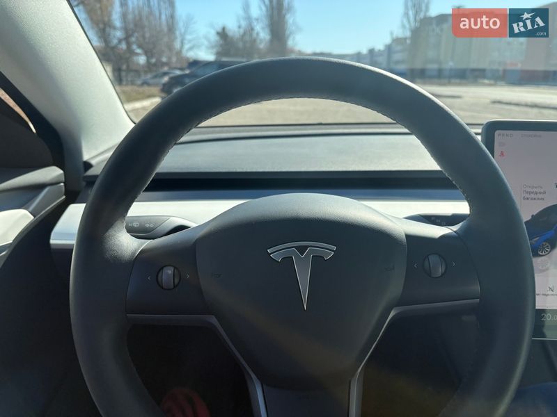 Седан Tesla Model 3 2022 в Києві