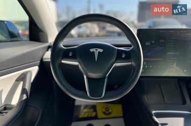 Седан Tesla Model 3 2020 в Ивано-Франковске