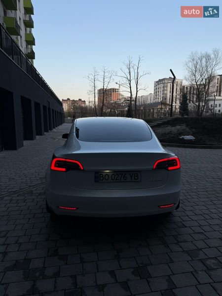 Седан Tesla Model 3 2022 в Ивано-Франковске фото 9 Седан Tesla Model 3 2022 в Ивано-Франковске