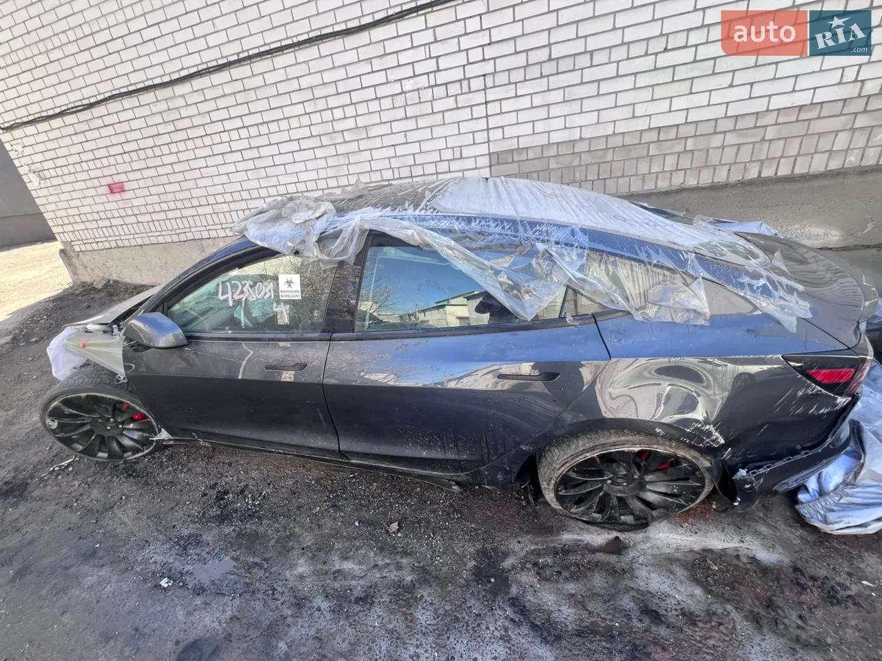2022 Tesla Model 3 - мініатюра 11