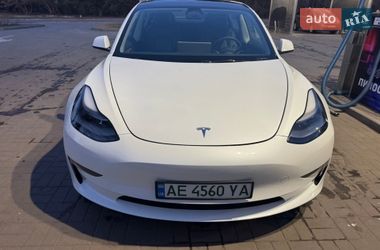 Седан Tesla Model 3 2023 в Днепре