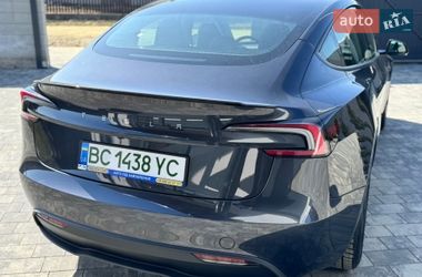 Седан Tesla Model 3 2024 в Стрые
