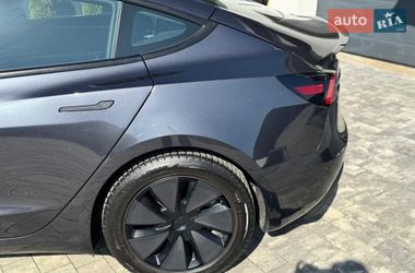 Седан Tesla Model 3 2024 в Стрые