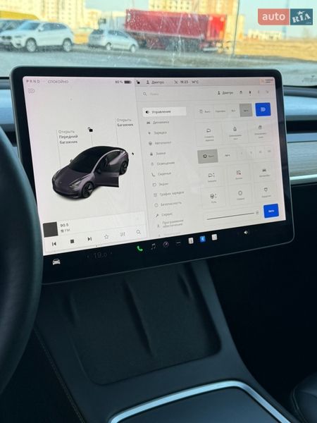 Седан Tesla Model 3 2021 в Виннице