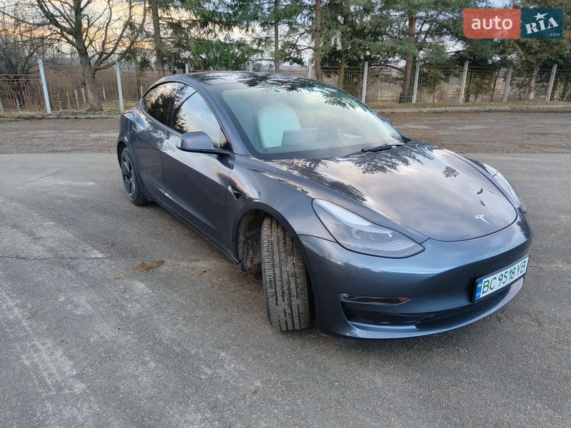 Седан Tesla Model 3 2022 в Дрогобыче фото 25 Седан Tesla Model 3 2022 в Дрогобыче