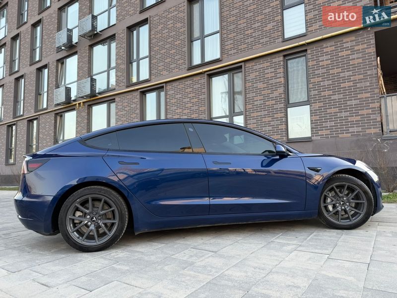 Седан Tesla Model 3 2022 в Львове фото 9 Седан Tesla Model 3 2022 в Львове