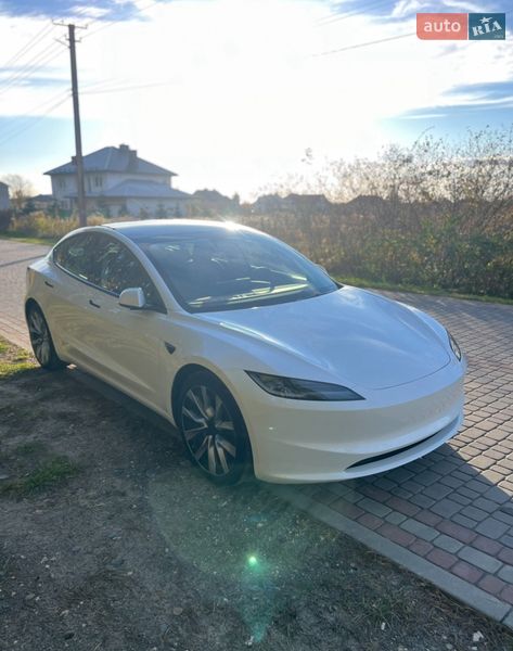 Седан Tesla Model 3 2024 в Львові фото 2 Седан Tesla Model 3 2024 в Львові