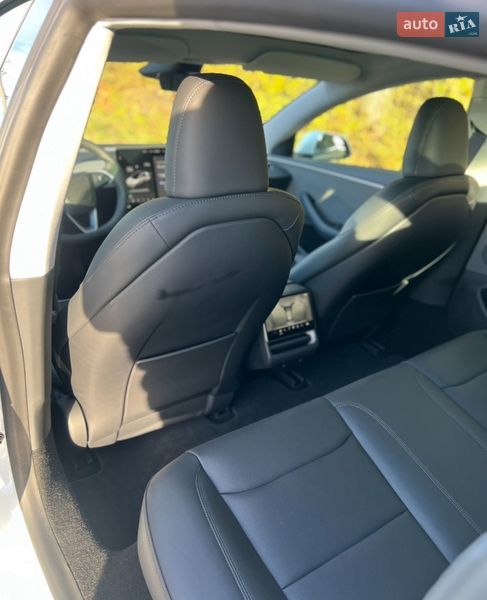 Седан Tesla Model 3 2024 в Львові фото 8 Седан Tesla Model 3 2024 в Львові