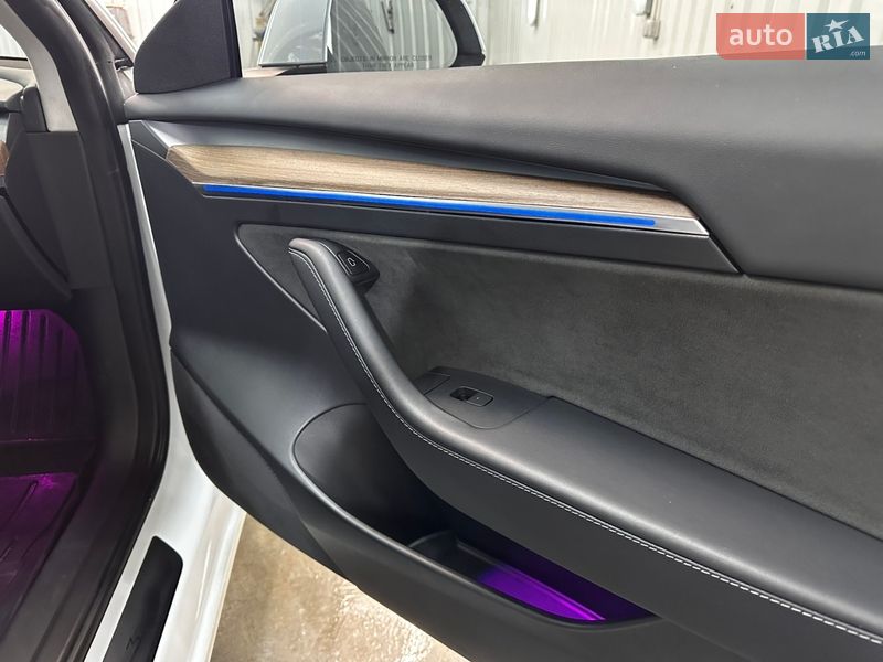 Седан Tesla Model 3 2023 в Днепре фото 11 Седан Tesla Model 3 2023 в Днепре