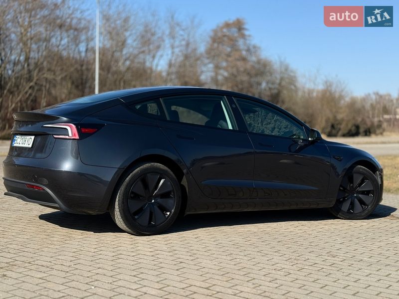 Седан Tesla Model 3 2025 в Львове фото 9 Седан Tesla Model 3 2025 в Львове