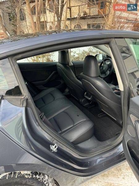 Седан Tesla Model 3 2023 в Львове фото 18 Седан Tesla Model 3 2023 в Львове