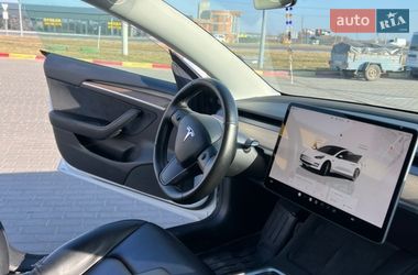 Седан Tesla Model 3 2022 в Ивано-Франковске