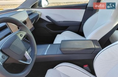Седан Tesla Model 3 2024 в Києві фото 4 Седан Tesla Model 3 2024 в Києві