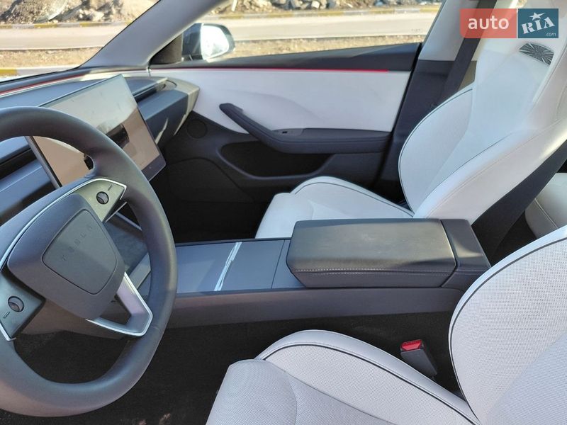 Седан Tesla Model 3 2024 в Києві фото 4 Седан Tesla Model 3 2024 в Києві