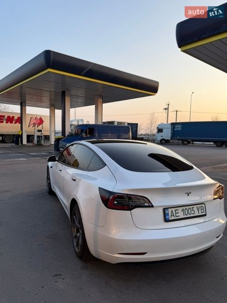 Седан Tesla Model 3 2022 в Днепре фото 16 Седан Tesla Model 3 2022 в Днепре