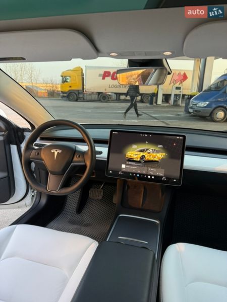 Седан Tesla Model 3 2022 в Днепре фото 26 Седан Tesla Model 3 2022 в Днепре