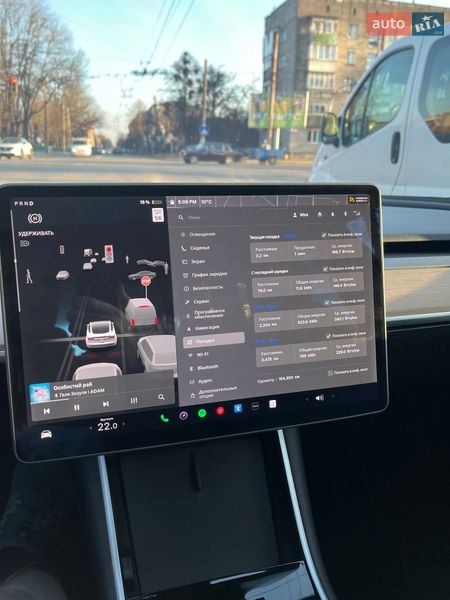Седан Tesla Model 3 2019 в Житомире