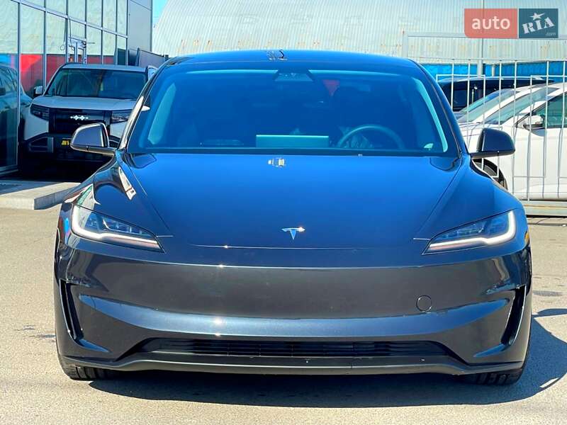 Седан Tesla Model 3 2024 в Киеве фото 10 Седан Tesla Model 3 2024 в Киеве