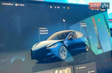 Седан Tesla Model 3 2024 в Киеве