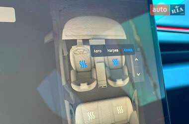 Седан Tesla Model 3 2024 в Киеве