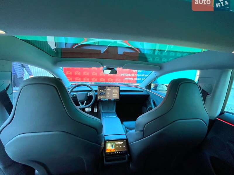 Седан Tesla Model 3 2024 в Києві фото 62 Седан Tesla Model 3 2024 в Києві
