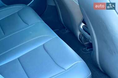 Седан Tesla Model 3 2024 в Києві фото 65 Седан Tesla Model 3 2024 в Києві