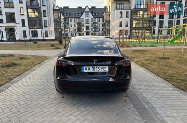 Седан Tesla Model 3 2023 в Киеве