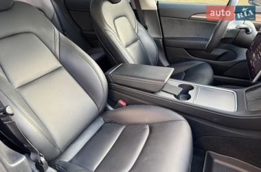 Седан Tesla Model 3 2023 в Киеве