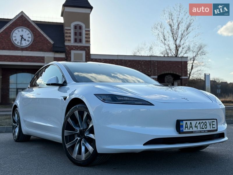 Седан Tesla Model 3 2024 в Києві фото 2 Седан Tesla Model 3 2024 в Києві