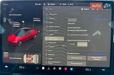 Седан Tesla Model 3 2024 в Ивано-Франковске