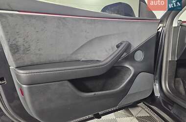 Седан Tesla Model 3 2025 в Львове