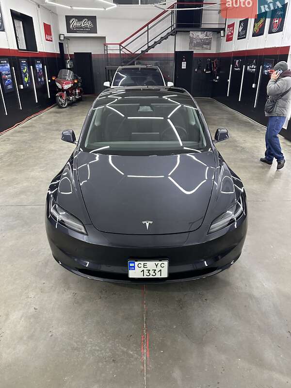 Седан Tesla Model 3 2025 в Черновцах фото 2 Седан Tesla Model 3 2025 в Черновцах